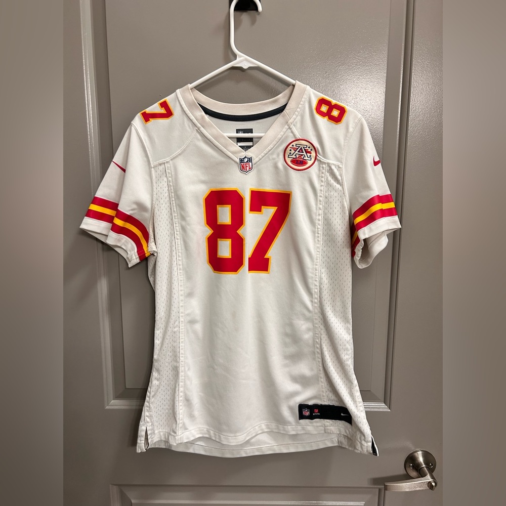 Official Travis Kelce Jersey Women’s Large